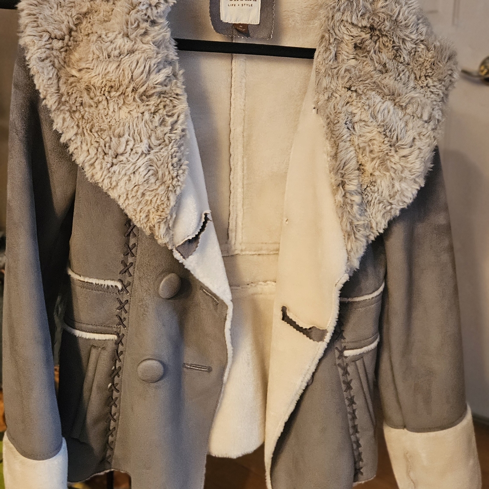 Women's Sonoma Gray & Cream Shearling Jacket - Medium